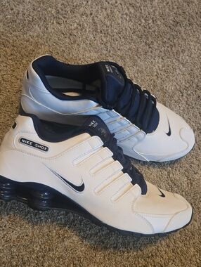 Nike Shox